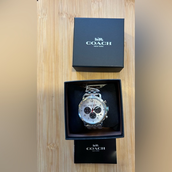 Coach Harrison Watch With 42mm Silver Chronograph Face & Silver Bracelet - Picture 7 of 7